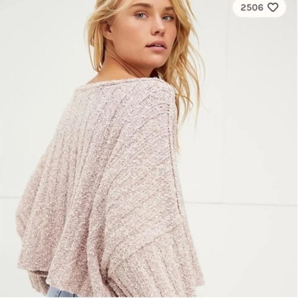 NWOT Free People XS Good Day Cropped Pullover Scoop Neck Knit Sweater Oversized - Picture 3 of 12